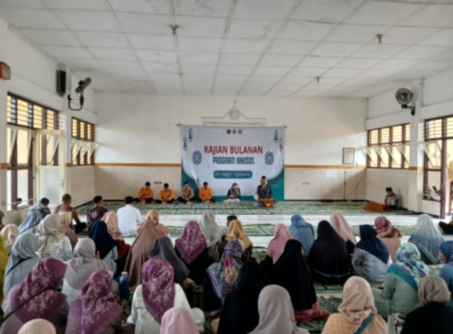 Kajian Bulanan Program Khusus Tumbuhkan Kesadaran Pentingnya Peran Orang Tua