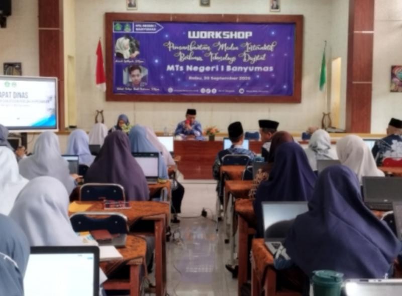 Workshop Pemanfaatan Media Interaktif Berbasis Teknologi Digital